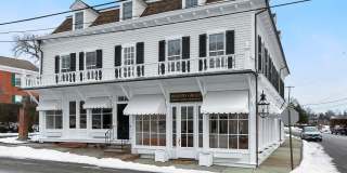 249 Main Street unit: 1 Gallery 1