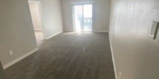 River Walk Apartments Gallery 21
