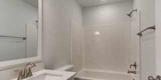 Stunning New Home! Gallery 14