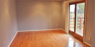 9400 WROUGHT IRON Court Gallery 9