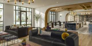 The Buckley Gallery 17