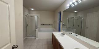 Beautiful 3 bed 2 bath house on corner lot Beautiful 3 bed 2 bath house on corner lot Gallery 11