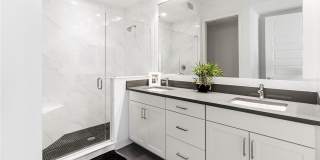 10520 BOARDWALK LOOP Gallery 23