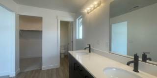 4 Bedroom Desert Providence Gallery 10