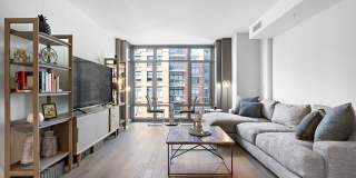 1425 Hudson St # N13770J Gallery 2