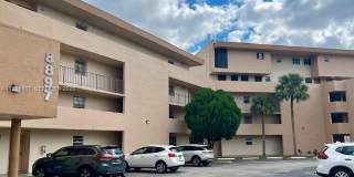 8897 Fontainebleau Blvd Gallery 22