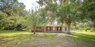 Move in ready 3 Bed 2 Bath Home in East Central School District! Gallery 1