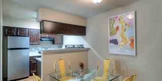 Woodchase Apartments Gallery 15