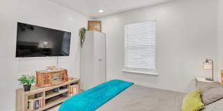 1407 Leal Gallery 5