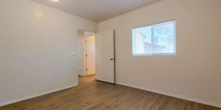 Newly Remodeled 2 Bedroom, 1 Bath! Gallery 9