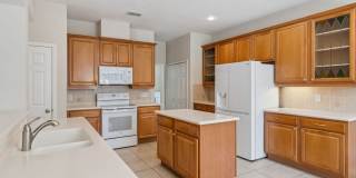 New Rental! Gallery 11