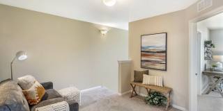 Randall Highlands Apartment Homes Gallery 6
