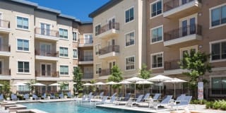 Fountain Pointe Las Colinas Gallery 1