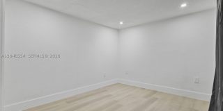 171 W 13th St Gallery 25
