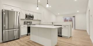 8221 Crestbrook Court Gallery 4