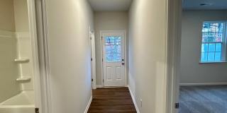 Elegant Townhome located in Ballantyne! Gallery 7