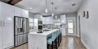 663 Bryan Street Gallery 6