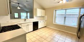 Charming 3-Bedroom Oasis in Round Rock Charming 3-Bedroom Oasis in Round Rock Gallery 8