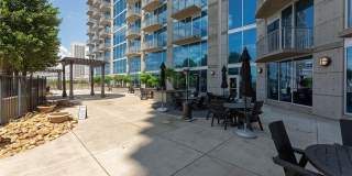 400 W Peachtree Street Gallery 25
