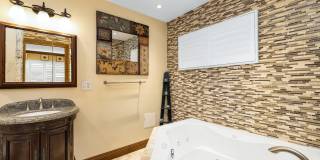 401 Holmwood Dr Gallery 17