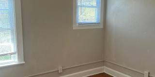 240 E New Hampshire Avenue Gallery 31