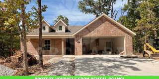 Bella Vista Single-Family Home- 2 Bed/ 2 Bath with Hobby Room- Desirable Applewood Plan Gallery 1