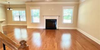 590 Summerstone Lane Gallery 4