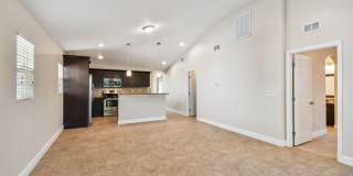 2321 W Beach St- Available 6/5/26 Gallery 15