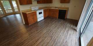 3 Bed 2 Bath House with 1 Car Garage, Gas Heat & Hot Water Gallery 1