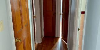 4 bedroom, 2 full bath bungalow near Cedar and Warrensville Gallery 9