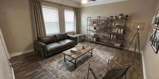 Downstairs 1BD/1BA Near San Antonio College – Easy Access, Central Location! Gallery 11