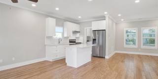 1602 E Maxwell St Gallery 1