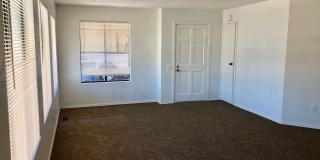 Spacious 2 Bedroom 2 Bath Home near River! Gallery 8