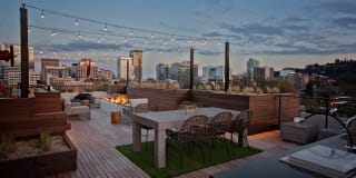 North Hollow Gallery 15