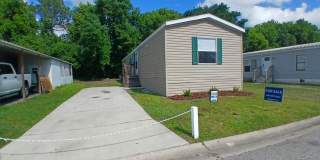 2015 Scranton Ave Gallery 1