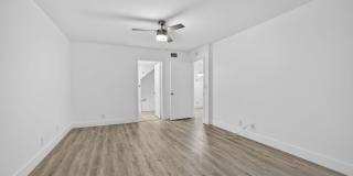 9746 Nickels Boulevard Gallery 24