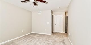 2100 Steamboat Way Gallery 8