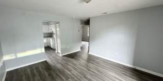 **Beautifully Updated (2BR/1BA) Lakeland Duplex** Gallery 5