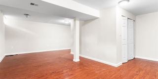 2807 FALLING BROOK Gallery 45