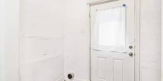 1434 HICKS AVE Gallery 12