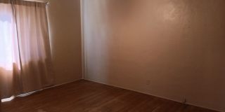 Charming 2-bedroom, 1-bathroom home! Showings available now! Move in special!! Gallery 9
