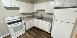 Three Bedroom Ranch Home Gallery 4