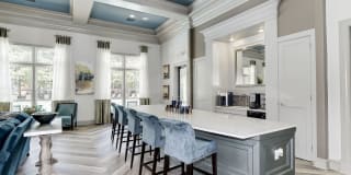 Huntington at King Farm Gallery 8