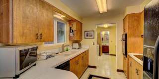 3411 W Hillcrest Dr Gallery 6