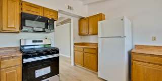 Lovely 3 Bedroom 2 Bath Home In Prime Santa Clara - This is a must see & Available Now! Gallery 13