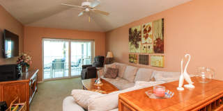 ** SMOKEHOUSE BAY OF MARCO ** 2/2 SEASONAL UNIT ON MARCO ISLAND AVAILABLE ** BEST WATERWAY VIEW HERE ** Gallery 60