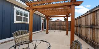 10928 Norwich Avenue Gallery 25