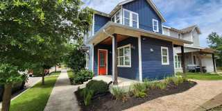 Town Creek Duplex / Walk to Dos Rios & Other Shops / High End Appliances /Fantastic Lighting/ Lots of Windows/ Fridge, Washer, Dryer Included/ NBISD Gallery 1