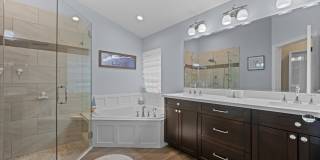 4221 Bluff Harbor Way Gallery 31