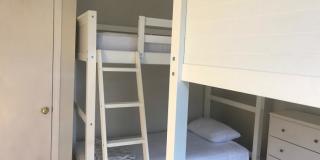 404 Meridian St. Gallery 9